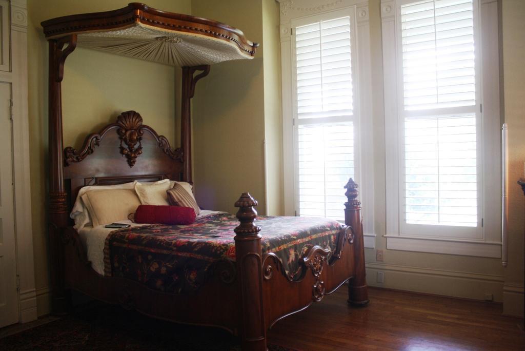 Angel'S Nest Bed & Breakfast Weatherford Room photo
