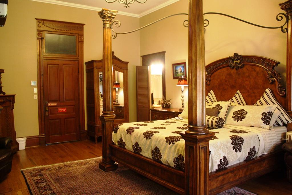 Angel'S Nest Bed & Breakfast Weatherford Room photo