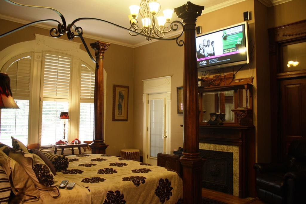 Angel'S Nest Bed & Breakfast Weatherford Room photo